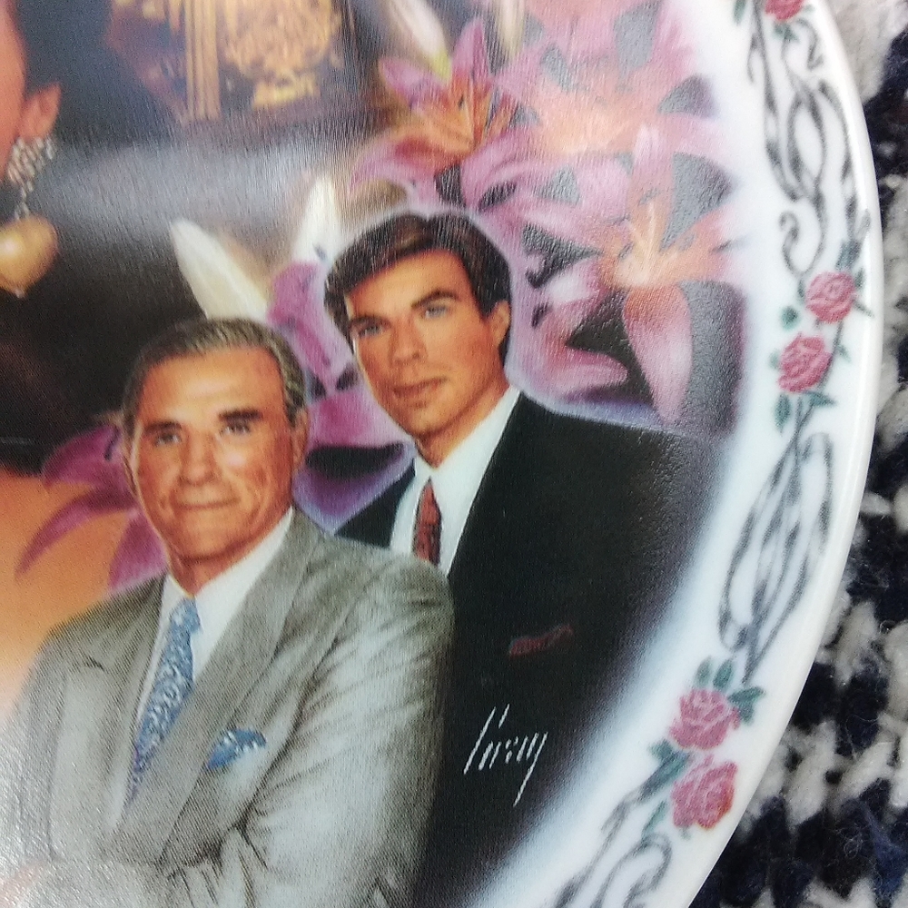 PLATE YOUNG AND THE RESTLESS DECOR HOME VINTAGE - Picture 6 of 14